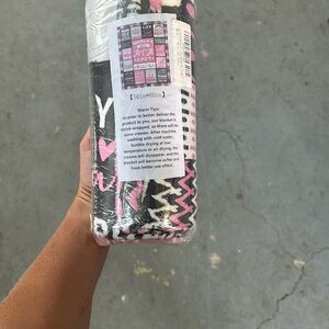 Black and Pink Fleece Blanket